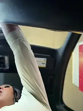 Belle___ on StripChat 