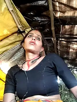 Bhavna8080 on StripChat