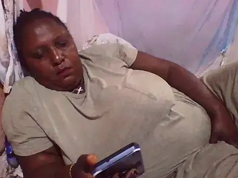 big_clits on StripChat