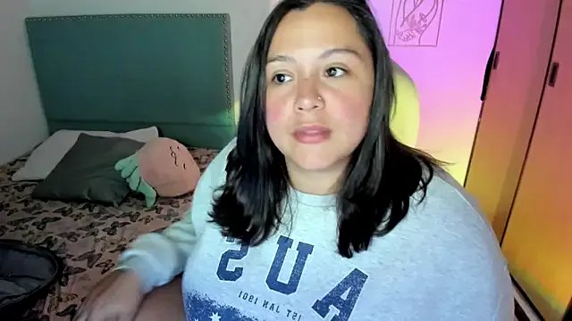 bigbooty-30 on StripChat