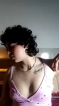 Bitsy_Messy on StripChat