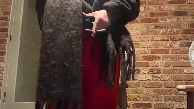 blairbella — Squirt in toilets