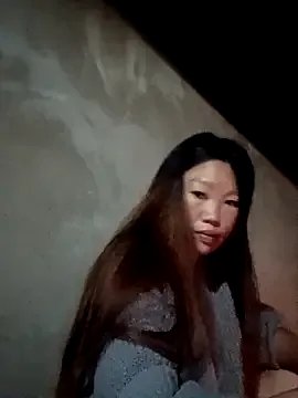 blonde_blg on StripChat