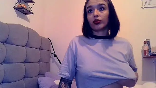 BlueStoneX — Freechat on StripChat