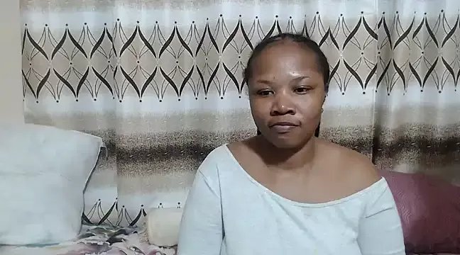 BootyClitQueen on StripChat