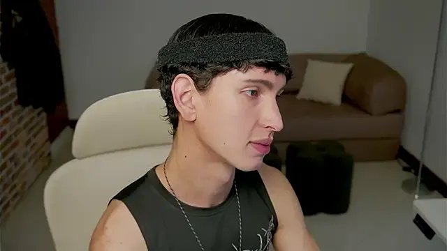 boream — Fingers in ass 