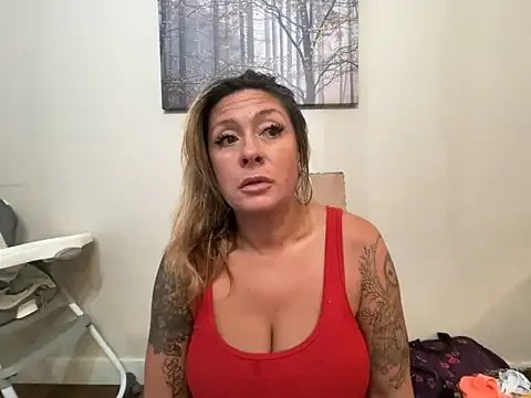 bossyroxy84 on StripChat