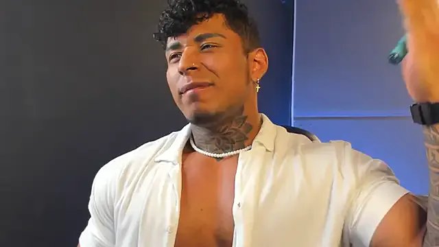 bradley_smith on StripChat