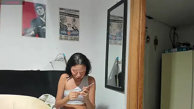 Britney_Rose on StripChat