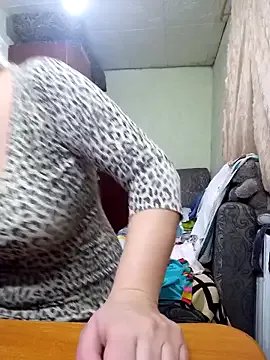 BustyBlond on StripChat