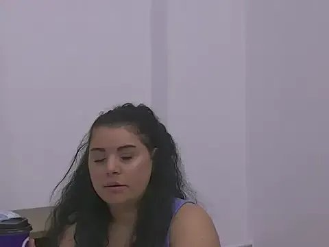 BustyMadison on StripChat