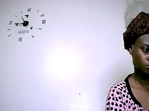 Candy_Ljaay on StripChat