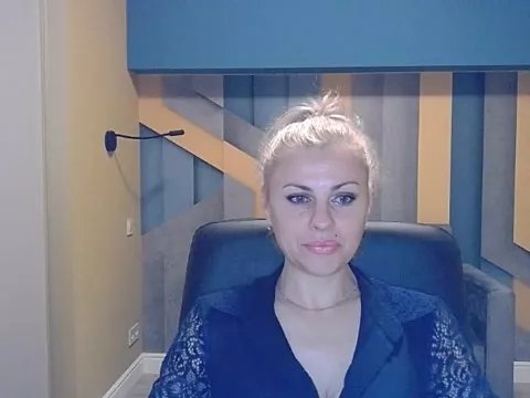 Candy_Long on StripChat