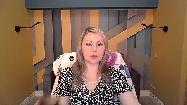 Candy_Long on StripChat