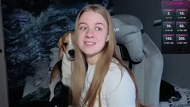 candy_maggie on StripChat