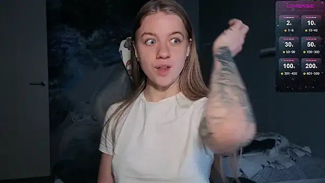 candy_maggie on StripChat