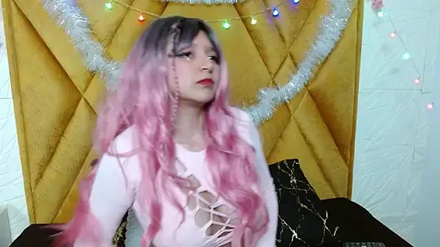 CandySwan on StripChat