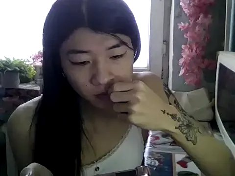 CarlyJoy on StripChat