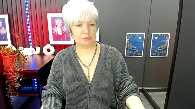 CarmenSoft on StripChat