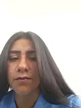 CAROLINE__07 on StripChat