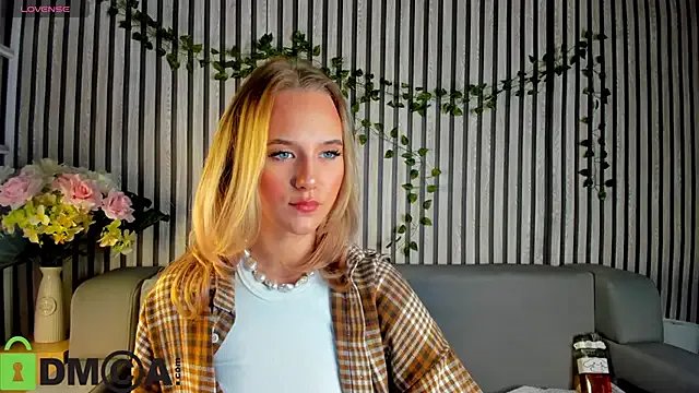 Casey_Sweeet on StripChat