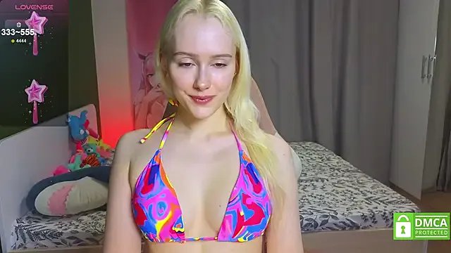 CaseyLabow on StripChat