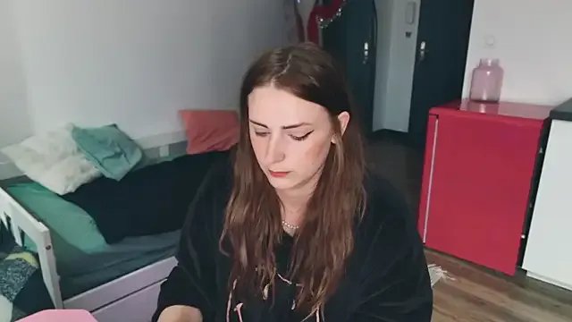 Celeste_Off on StripChat
