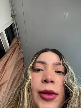 Chantel_sam — shirtless 5min