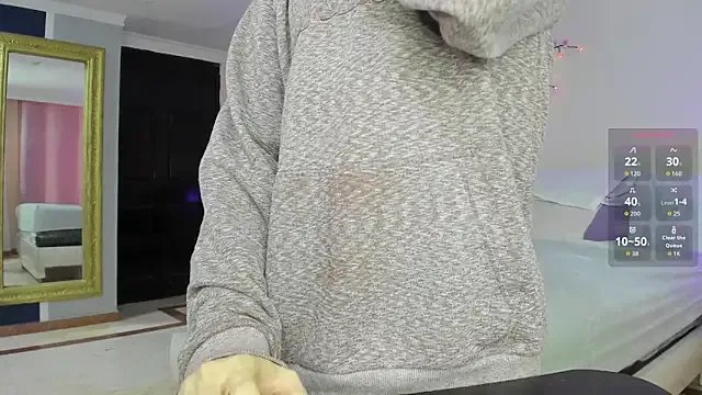 charolbruce_1 on StripChat