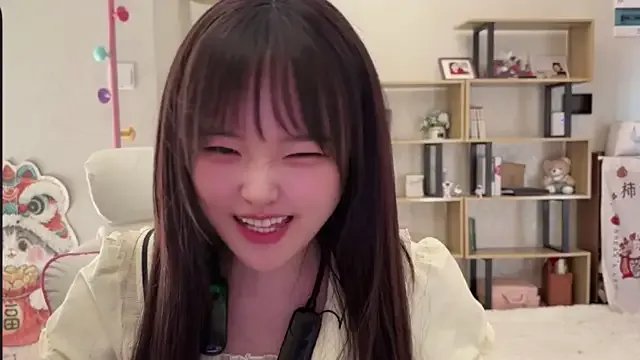 Chenjing0 on StripChat