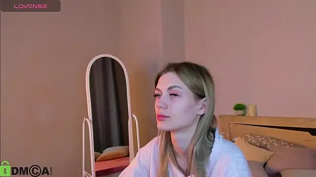 Cherry_Price on StripChat