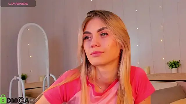 Cherry_Price on StripChat