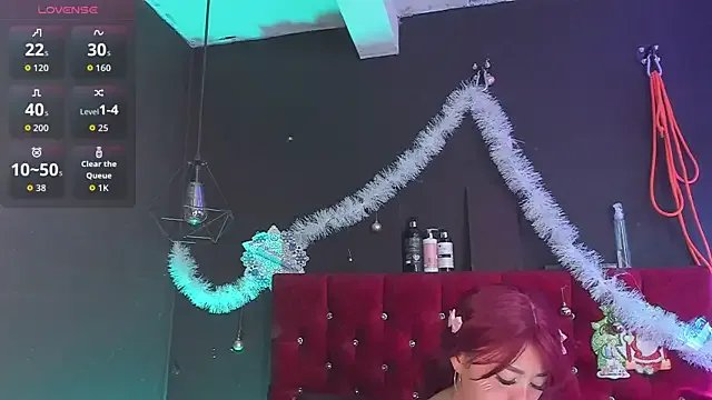 Cherry_sweetty11 on StripChat