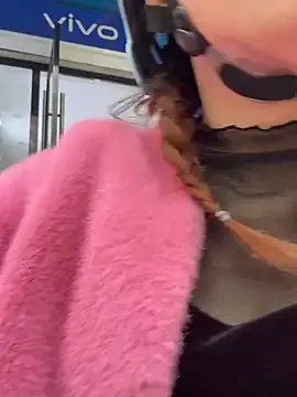 chick-888 on StripChat