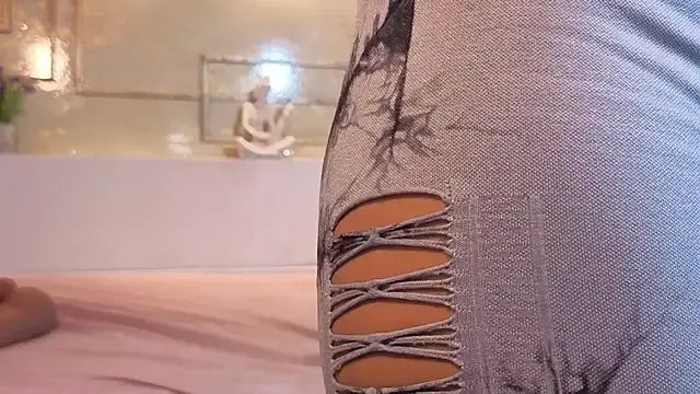 ChloeMoon9 on StripChat