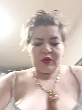 cindybbwsquirt on StripChat