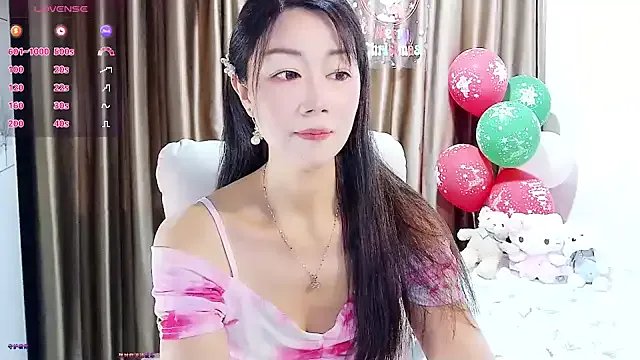 CindyHK on StripChat