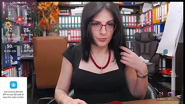 classyladyrellax on StripChat