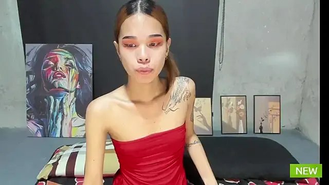 Colette_Thompson on StripChat