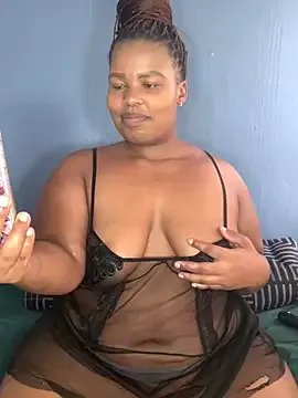 Cuddle_Bear on StripChat