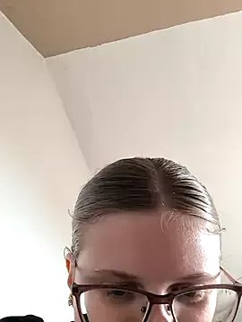 CurvyPaar2 on StripChat