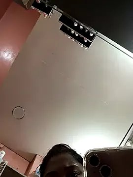 Cute-mona on StripChat