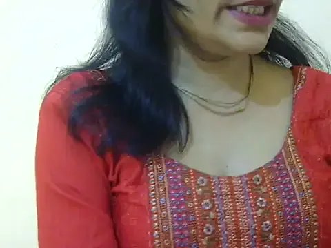 cute_aada model from sc