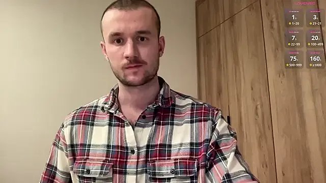 cute_mark on StripChat