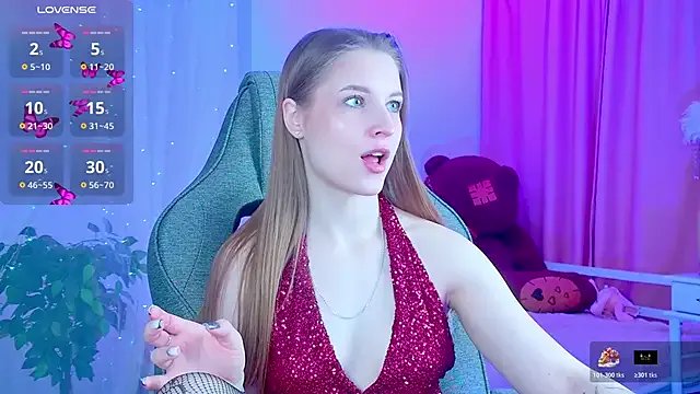 CuteMousee on StripChat