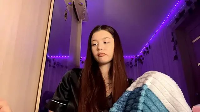 CutieSlim on StripChat