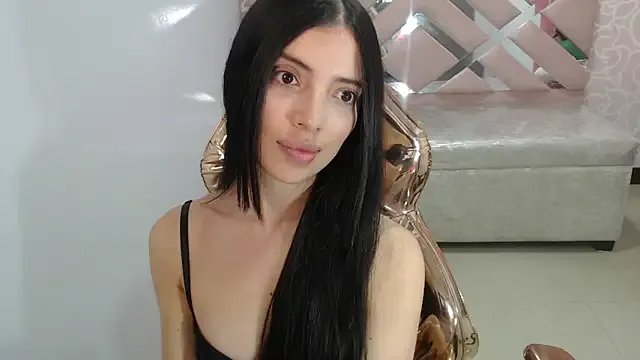 cynthia_ch on StripChat