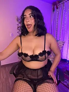 Dafnee_sr on StripChat