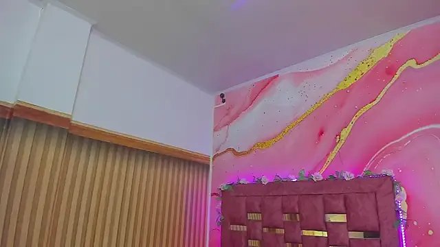 Daisy__rose on StripChat