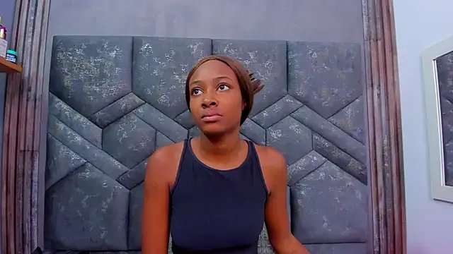 dalilaqueen on StripChat